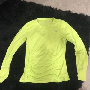 Athletic shirt